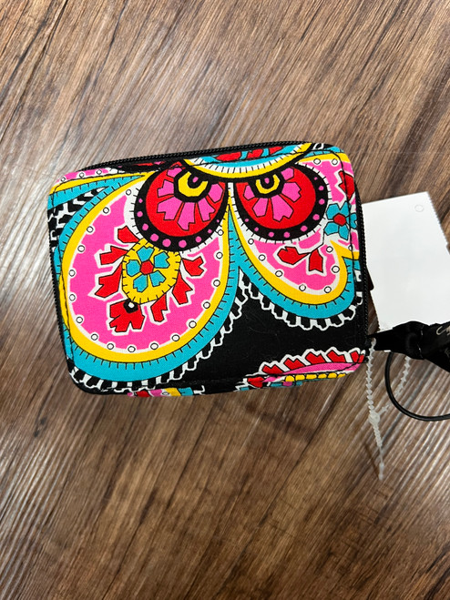 Vist Large View of Product Image Which is Used Vera Bradley Wallet