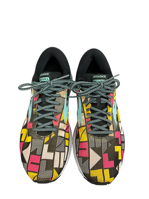 Vist Large View of Product Image Which is Used Brooks Performance Shoes 10