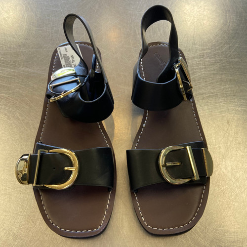 Vist Large View of Product Image Which is Used Universal Threads Sandals 10