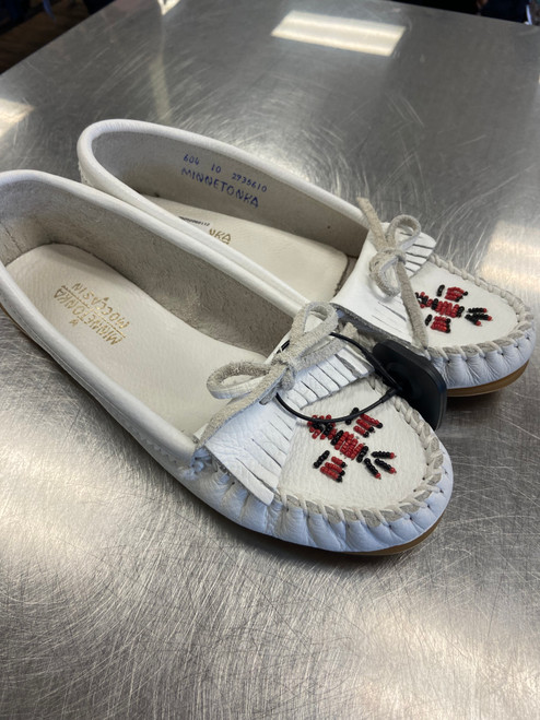Vist Large View of Product Image Which is Used Minnetonka Flats 10