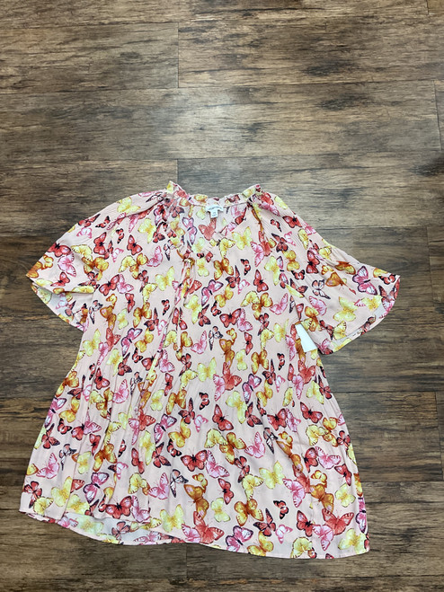 Vist Large View of Product Image Which is Used Chloe+rene Short Sleeve Top 1X-18