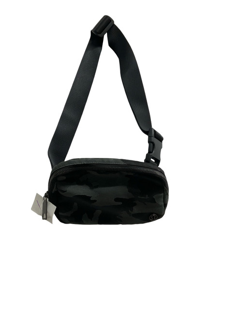 Vist Large View of Product Image Which is Used Lululemon Athletica Small Handbag