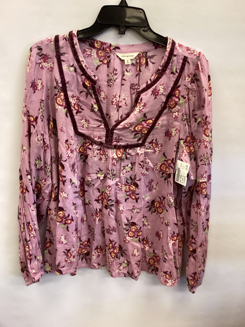 Vist Large View of Product Image Which is Used Lucky Brand Long Sleeve Top M-8/10