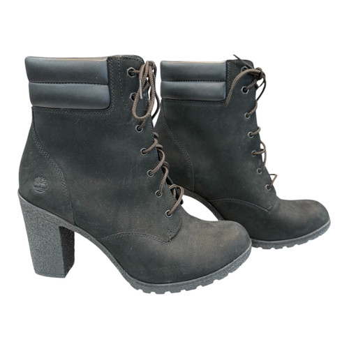 Vist Large View of Product Image Which is Timberland Ankle Boots 9.5