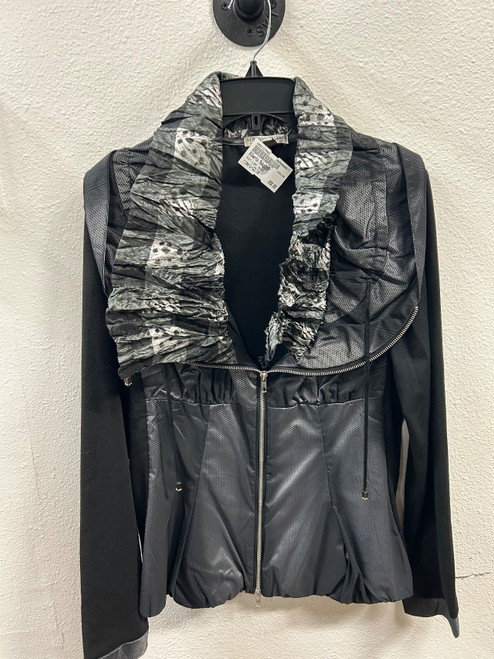 Vist Large View of Product Image Which is Used Alberto Makali Short Light Jacket L-12/14
