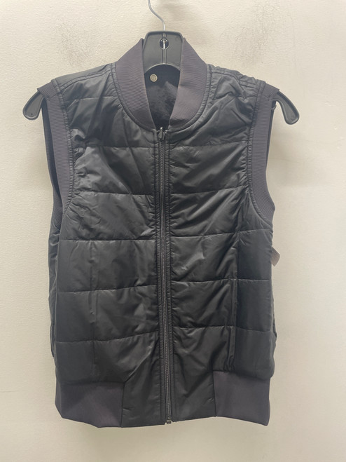 Vist Large View of Product Image Which is Used Black Lululemon Athletica Lightweight Vest S-4/6
