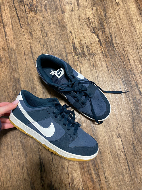Vist Large View of Product Image Which is Used Nike Casual Shoes 10.5