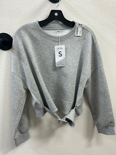 Vist Large View of Product Image Which is Used Unbranded Sweatshirt S-4/6