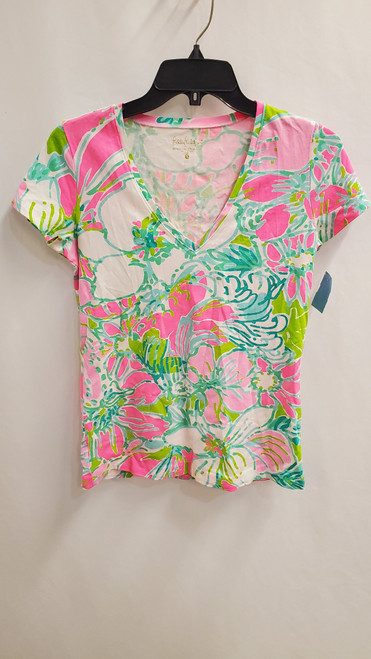 Vist Large View of Product Image Which is Used Lilly Pulitzer T-Shirt S-4/6