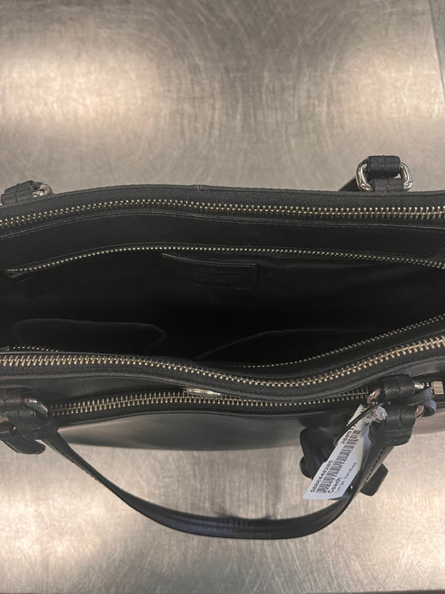 Vist Large View of Product Image Which is Used Coach Large Handbag