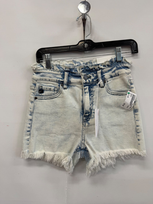 Vist Large View of Product Image Which is Used Kancan Shorts 2-26
