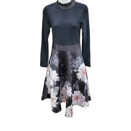Vist Large View of Product Image Which is Used Ted Baker London Long Dress F XS-0/2