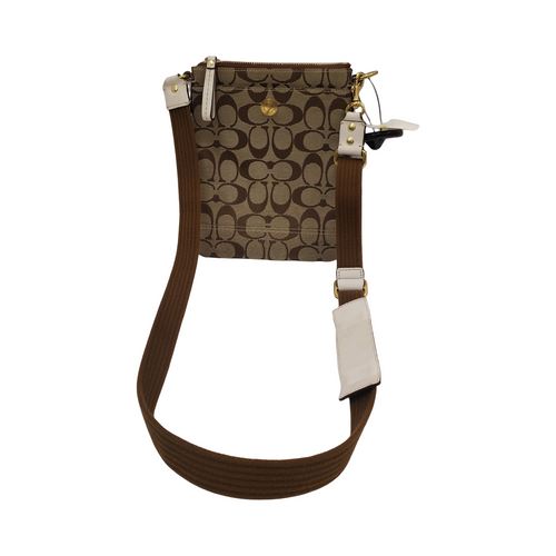Vist Large View of Product Image Which is Used Coach Small Handbag