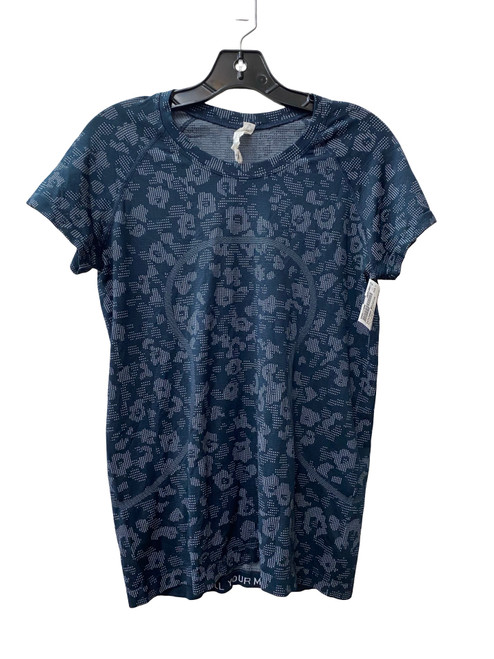 Vist Large View of Product Image Which is Used Lululemon Athletica Active Short Sleeve M-8/10