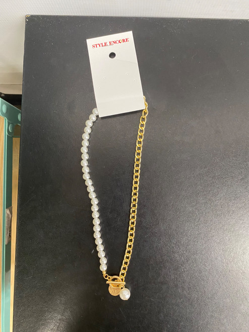 Vist Large View of Product Image Which is Used Unbranded Necklace