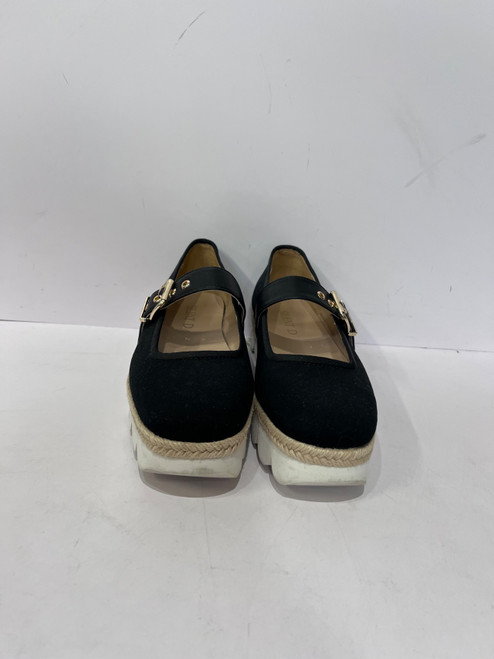Vist Large View of Product Image Which is Used Unbranded Flats 8