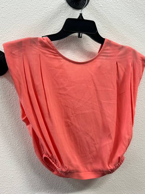 Vist Large View of Product Image Which is Used Express Short Sleeve Top S-4/6
