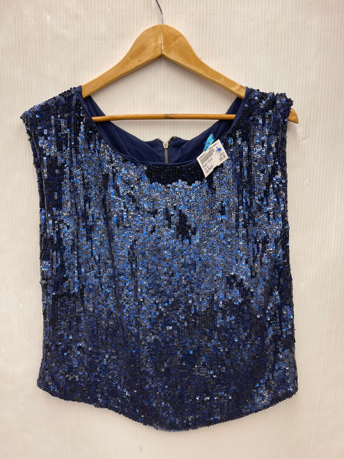 Vist Large View of Product Image Which is Used Alice + Olivia Tank Top M-8/10