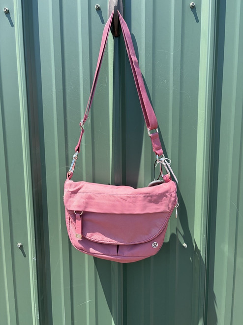 Vist Large View of Product Image Which is Used Lululemon Athletica Large Handbag