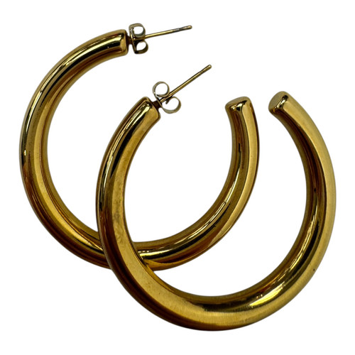 Vist Large View of Product Image Which is Used Louise Carter Earrings