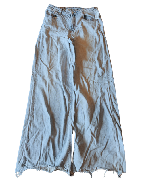 Vist Large View of Product Image Which is Gently used American Eagle denim jeans 6-28