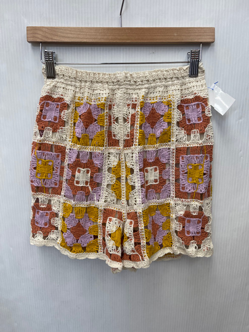 Vist Large View of Product Image Which is Used Unbranded Shorts 2-26