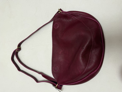 Vist Large View of Product Image Which is Used Unbranded Large Leather Handbag