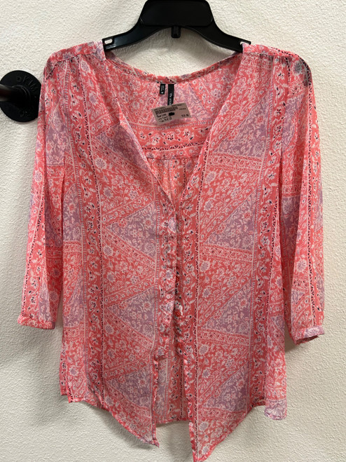 Vist Large View of Product Image Which is Used Maurices Long Sleeve Top M-8/10