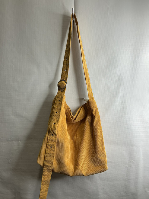 Vist Large View of Product Image Which is Used Unbranded Small Handbag