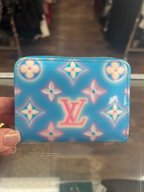 Vist Large View of Product Image Which is Used Louis Vuitton Leather Wallet