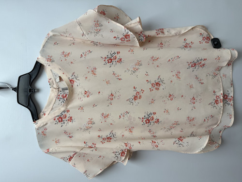 Vist Large View of Product Image Which is Used Loft T-Shirt L-12/14