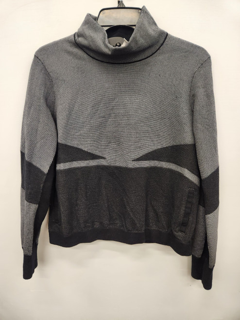 Vist Large View of Product Image Which is Used Unbranded Long Sleeve Top S-4/6