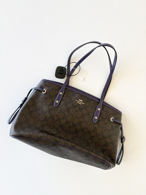 Vist Large View of Product Image Which is Used Coach Large Handbag