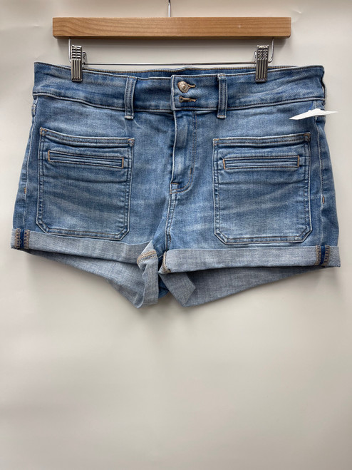 Vist Large View of Product Image Which is Used Unbranded Shorts 16-33