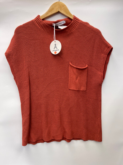 Vist Large View of Product Image Which is Used Unbranded Sleeveless Top L-12/14