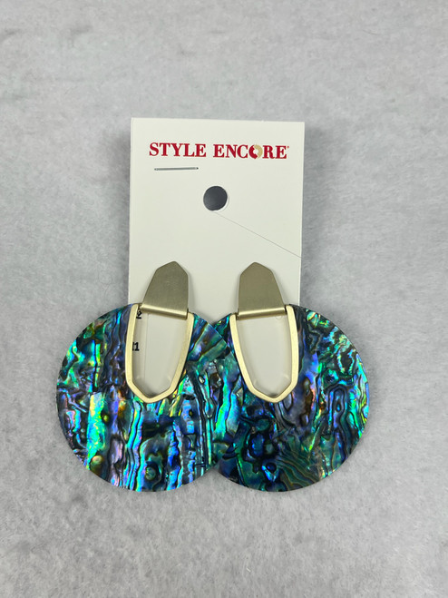 Vist Large View of Product Image Which is Used Kendra Scott Earrings