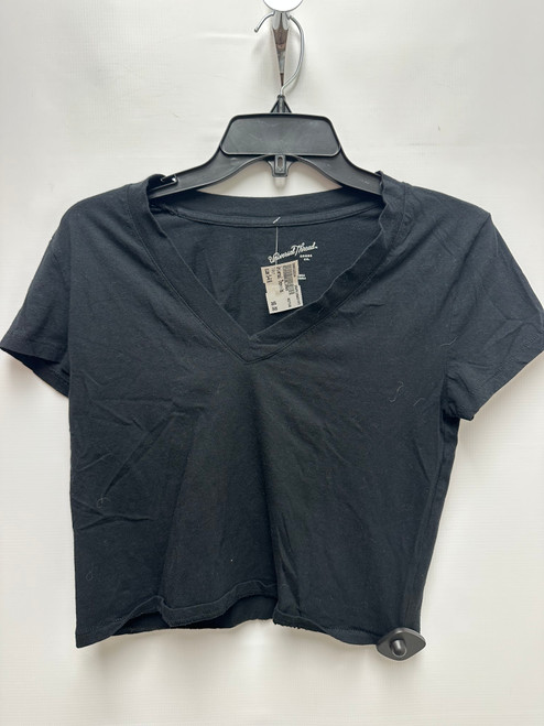 Vist Large View of Product Image Which is Used Universal Threads T-Shirt S-4/6