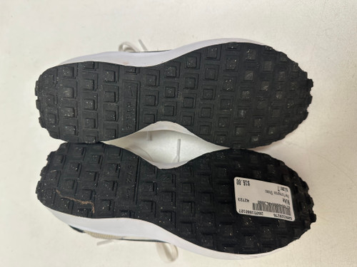 Vist Large View of Product Image Which is Used Nike Performance Shoes 7