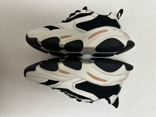 Vist Large View of Product Image Which is Used Steve Madden Casual Shoes 7