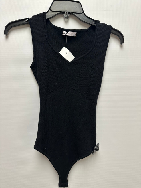 Vist Large View of Product Image Which is Used So Sleeveless Top M-8/10