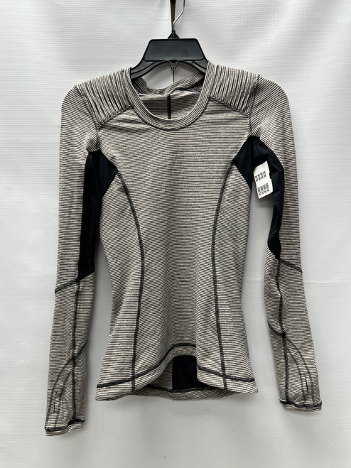 Vist Large View of Product Image Which is Used Lululemon Athletica Active Long Sleeve S-4/6