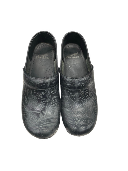 Vist Large View of Product Image Which is Used Dansko Clogs 5.5