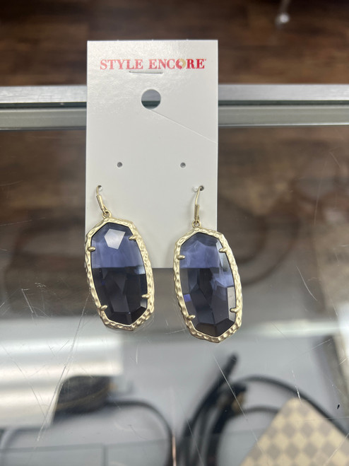 Vist Large View of Product Image Which is Used Kendra Scott Earrings