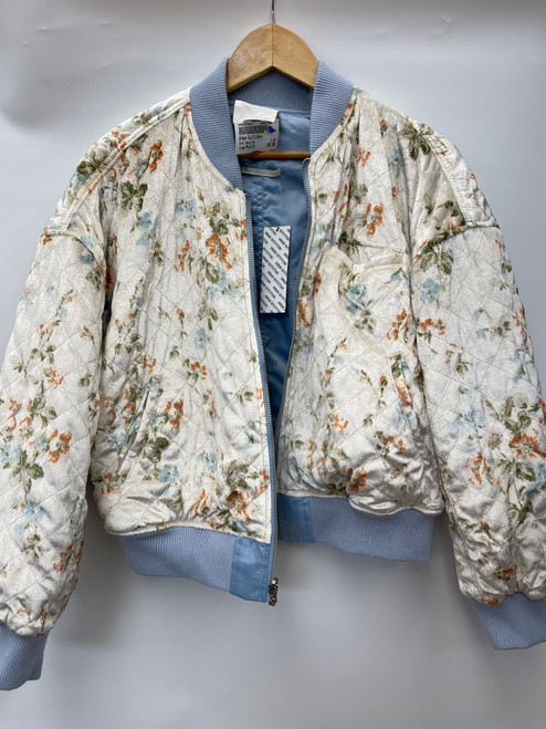 Vist Large View of Product Image Which is Used Urban Outfitters Short HeavyCoat M-8/10