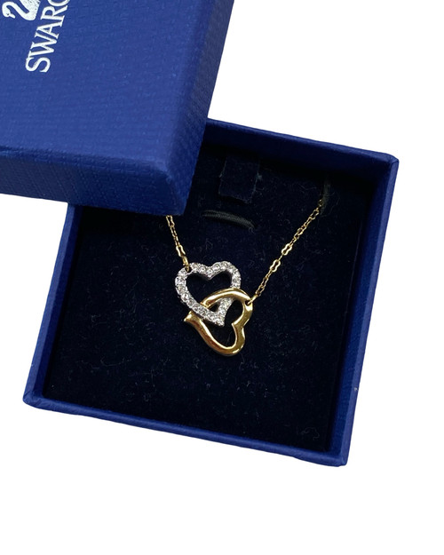Vist Large View of Product Image Which is Used Swarovski Necklace