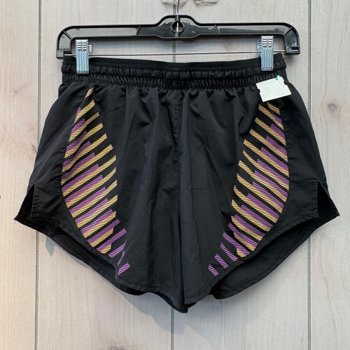 Vist Large View of Product Image Which is Used Nike Active Shorts 2-26