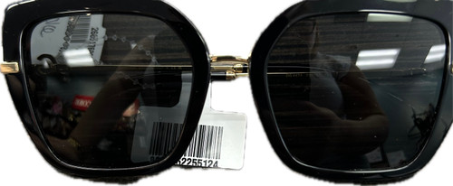 Vist Large View of Product Image Which is Used dolce gabanna 