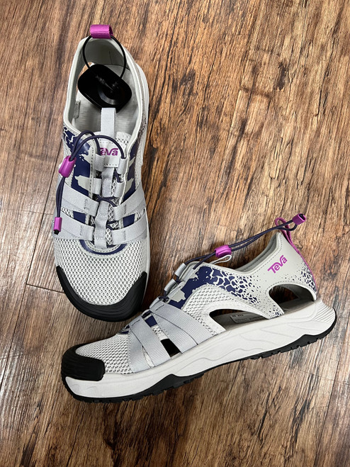 Vist Large View of Product Image Which is Used Teva Performance Shoes 9