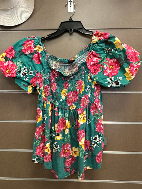 Vist Large View of Product Image Which is Used Torrid Short Sleeve Top L-12/14