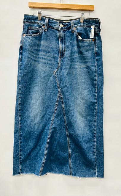 Vist Large View of Product Image Which is Used Levi's Long Skirt 12-31